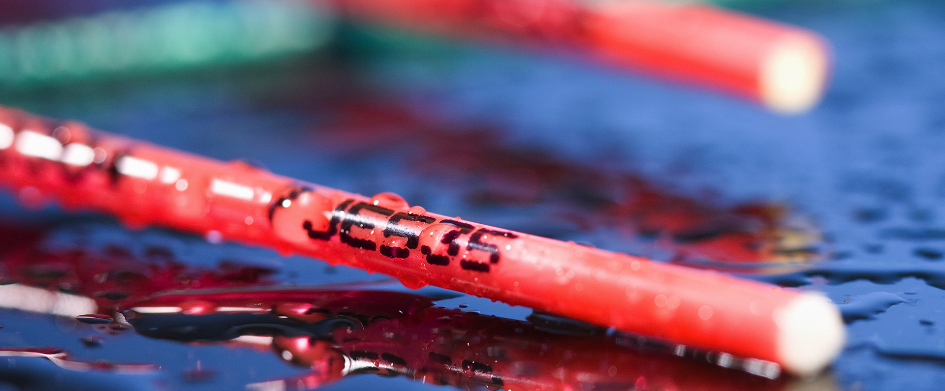 Semen-containing straws